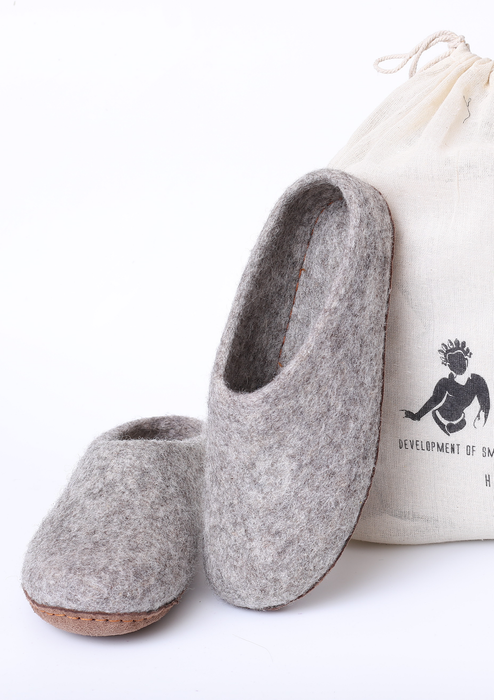 Handmade  Natural Grey Classic Felt Slippers for Mens