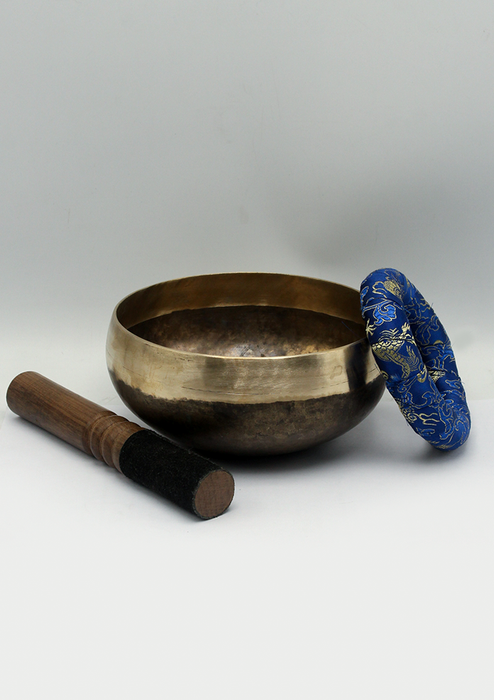 HandHammared Healing Tibetan Singing Bowl 6"