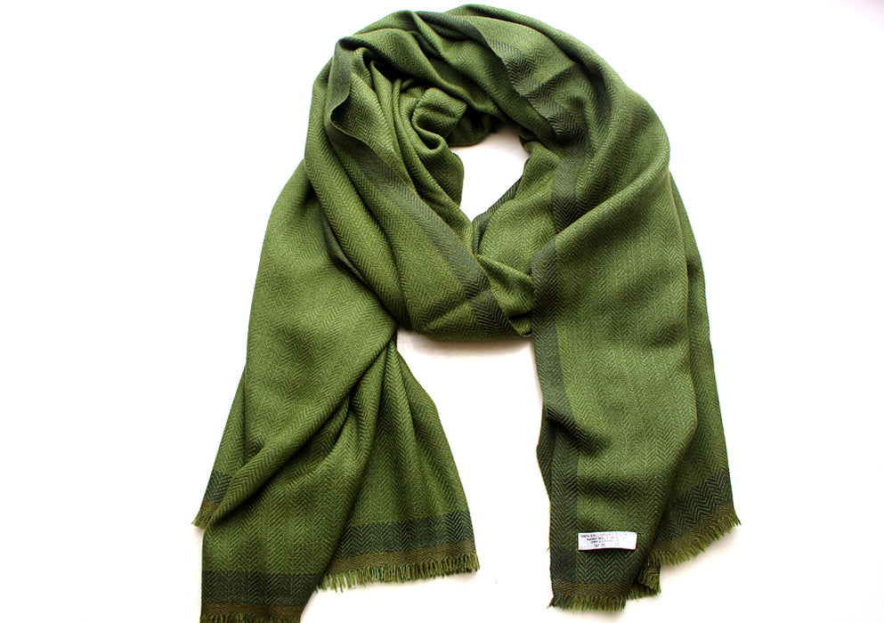 100 % Exclusive Green Cashmere Shawl with Border Herringbone Pattern