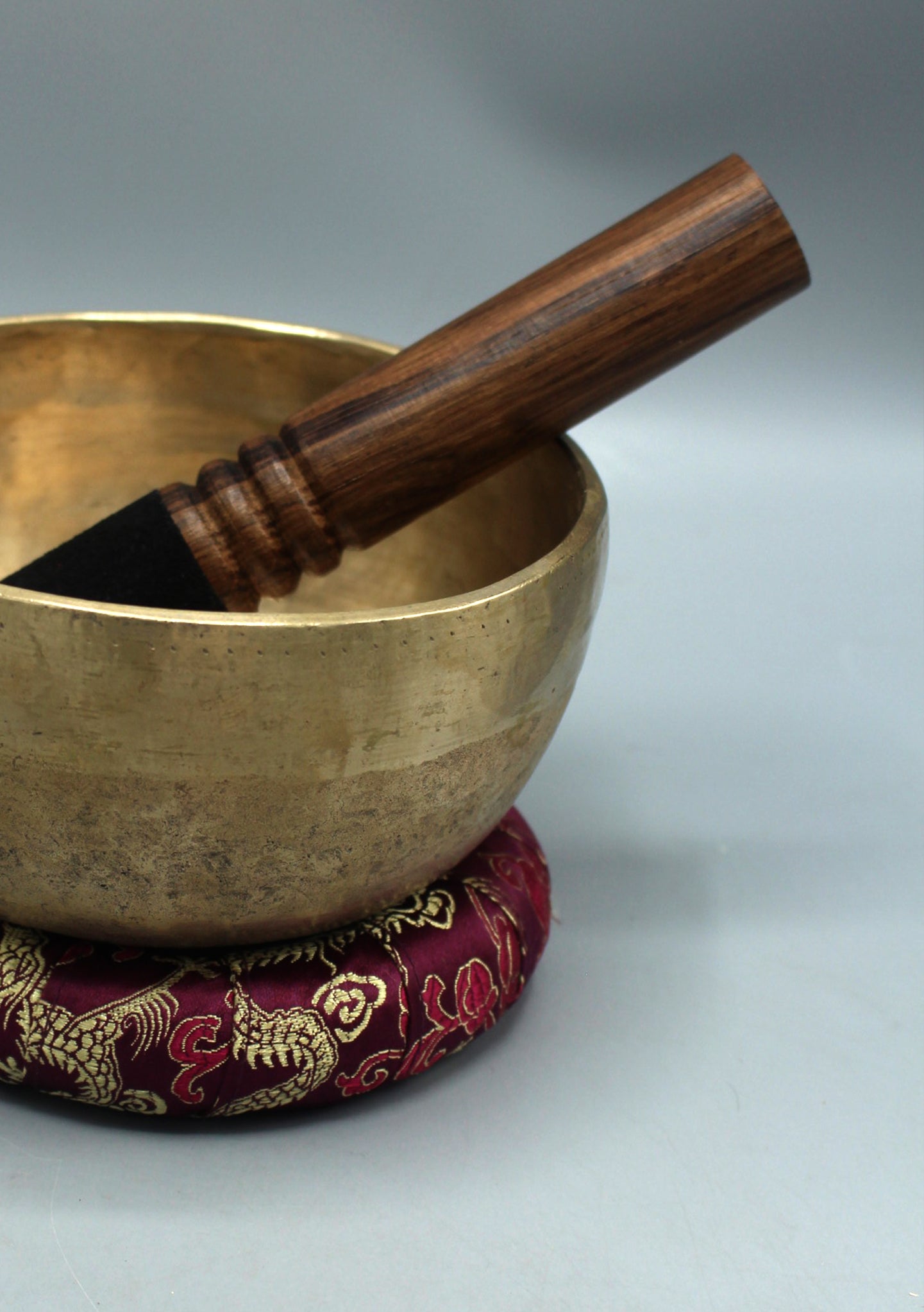 Handmade Antique Thadobati Singing Bowl — NepaCrafts Product