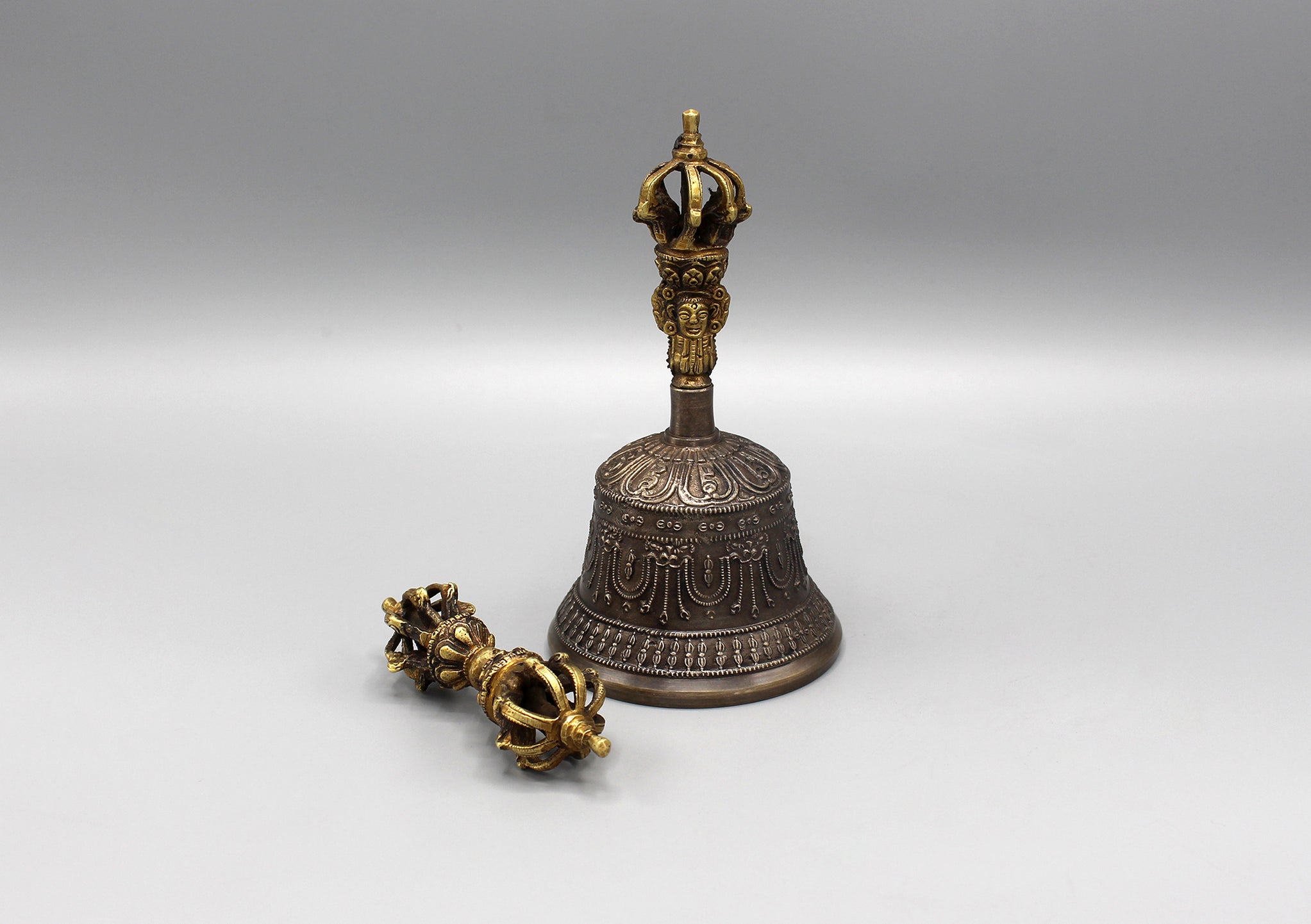 Buddhist Ritual Bell and Dorjee Set — NepaCrafts Product