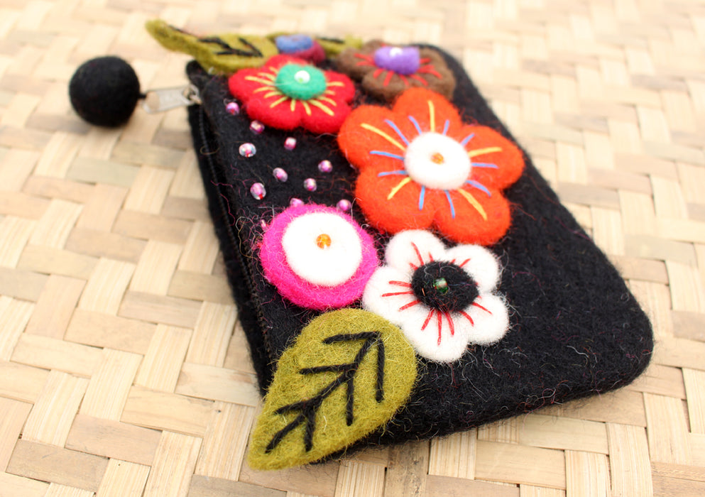 Black Felt Coin Purse Decorated with Sunflower & Beads - nepacrafts